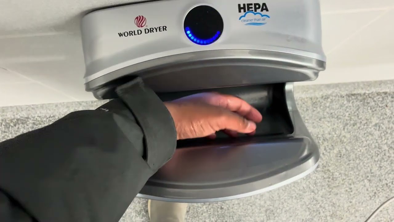 World Dryer VMax V2s @ Costco Wholesale, Norwalk, CT