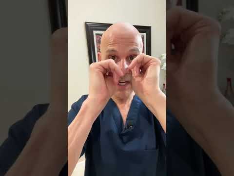 वीडियो: कैसे जल्दी से नाक की भीड़ को साफ़ करें: 8 कदम (चित्रों के साथ)