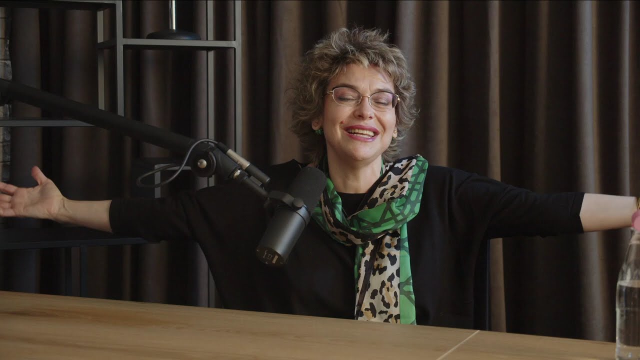 Анатомия на доверието: Човечност и смисъл – нотариус Милена Георгиева