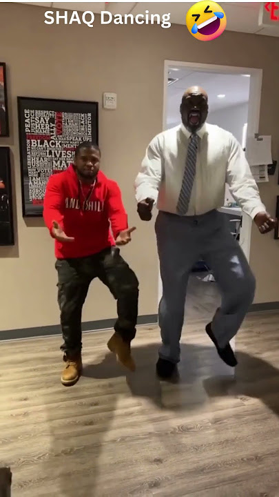 SHAQ (Shaquille O'Neal) dancing - HILARIOUS (LOL) DABKE  #shorts