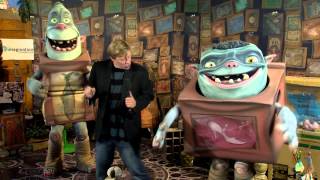 The Boxtolls - Four Minutes Of Critic Bryan Erdy Dancing With The Boxtrolls.
