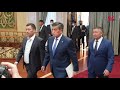 Сооронбай Жээнбеков попросил прощения у народа