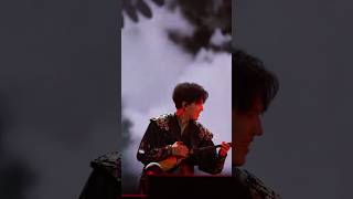 Playing Dombra, Dimash Qudaibergen STRANGER Yerevan 29 Apr 2023 Resimi