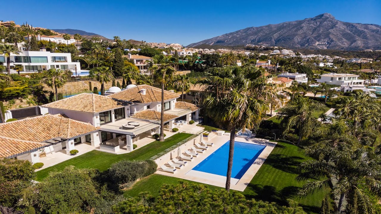 STUNNING 7 BEDROOM VILLA IN LA CERQUILLA - NUEVA ANDALUCIA - YouTube