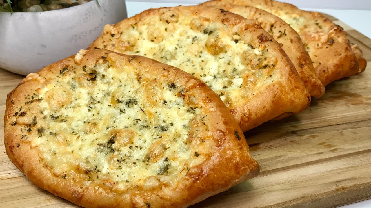 Mini pizza 🍕Turque au Fromage 🧀 extra moelleuse! Recette facile et 💯 délicieuse