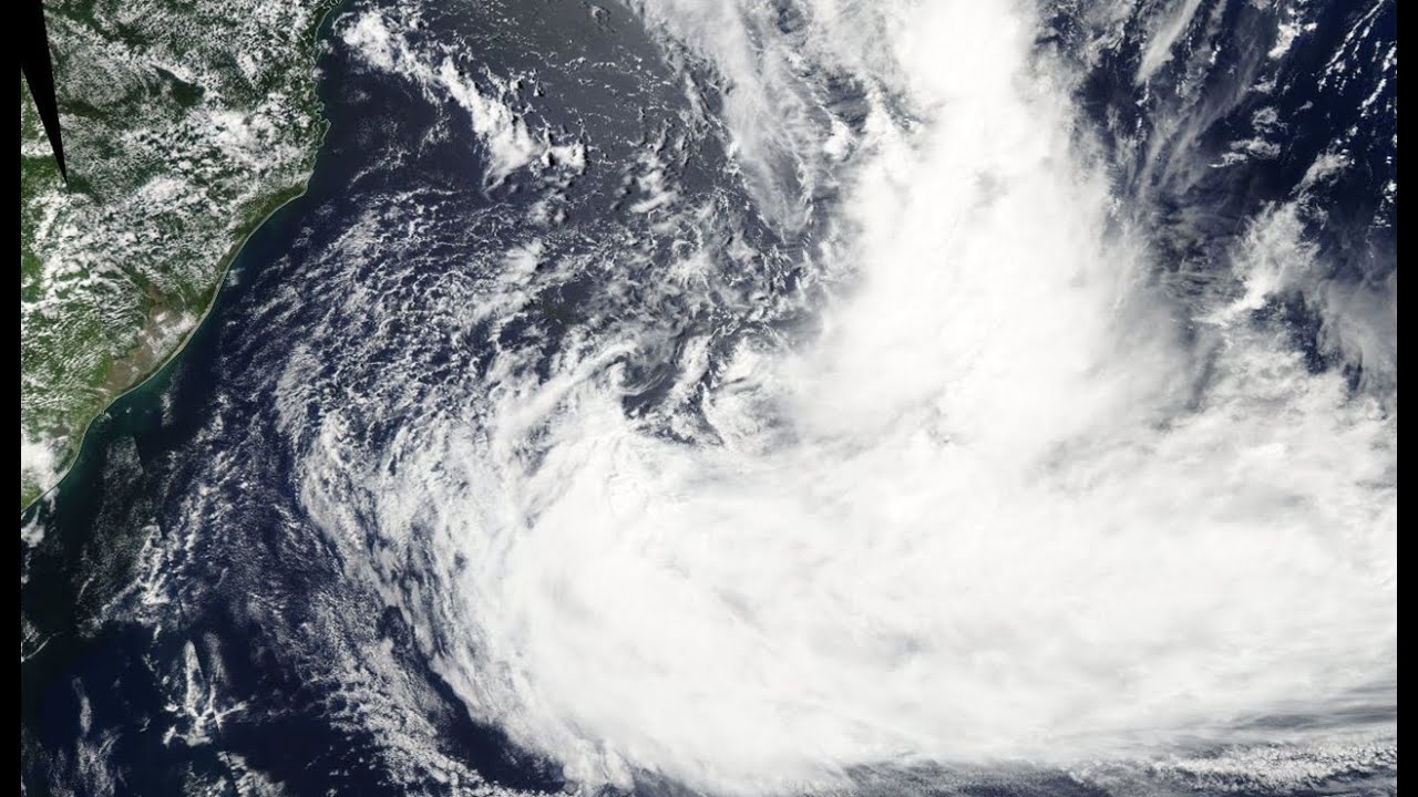 Cyclone Bapo forms in the South Atlantic - Update 1 (02/07/2015) observation ps4