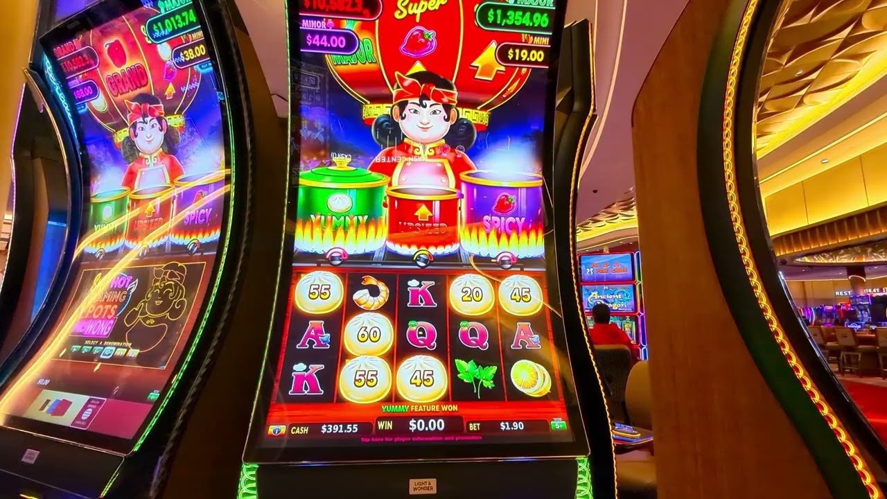 This Super Hot Flaming Pots Bonus Went Absolutely Wild 🔥😳