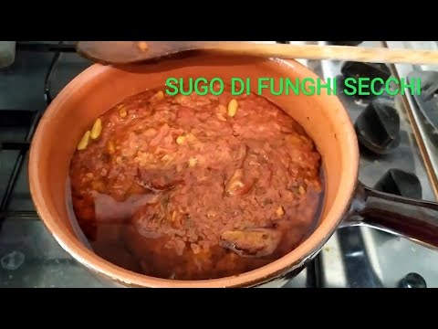 Video: Come Fare Un Delizioso Sugo Di Funghi Secchi