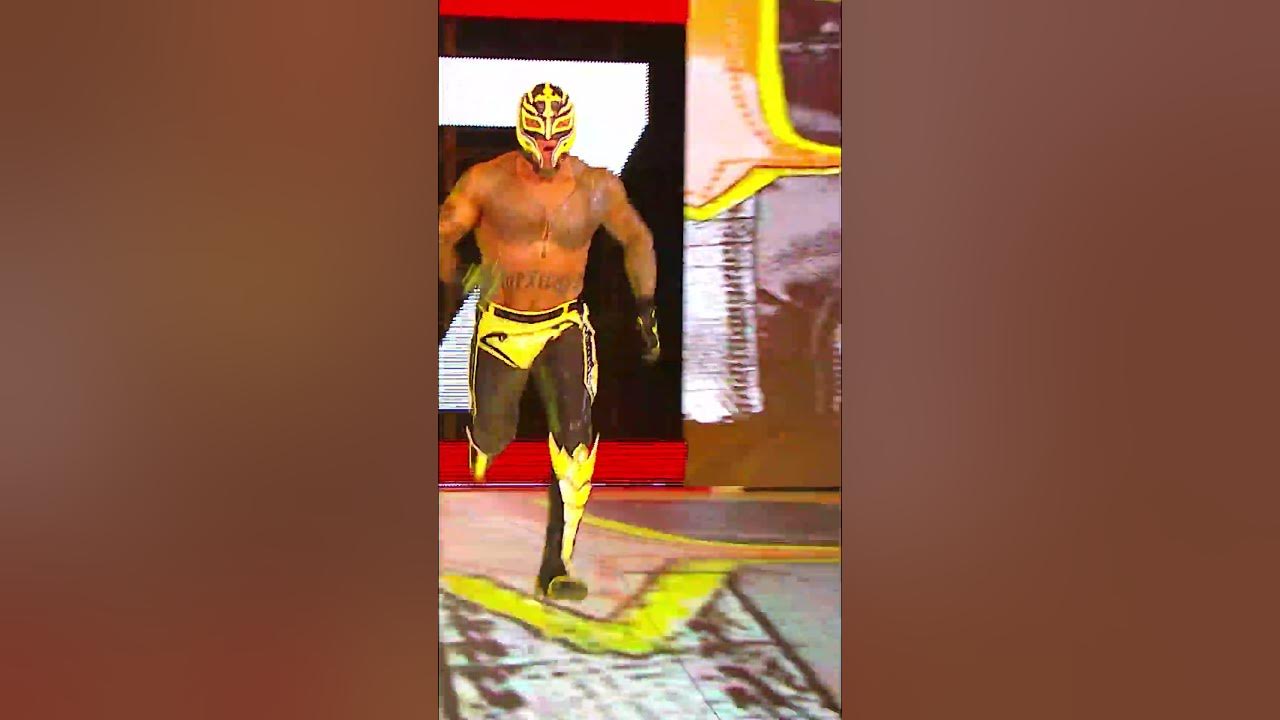 ⏪ Rey Mysterio returned during the 2018 Royal Rumble Match #Short