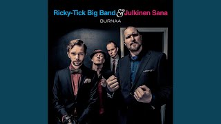 Video voorbeeld van "Ricky-Tick Big Band & Julkinen Sana - Ei Tunnu Missään"