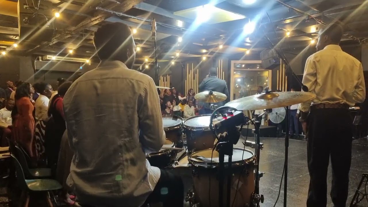 Concert de Pasteur neville kanono a firstborn tabernacle afrique du sud mosakoli mojo drums player 