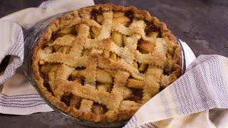 The Perfect Caramel Apple Pie Recipe for the Holiday Season