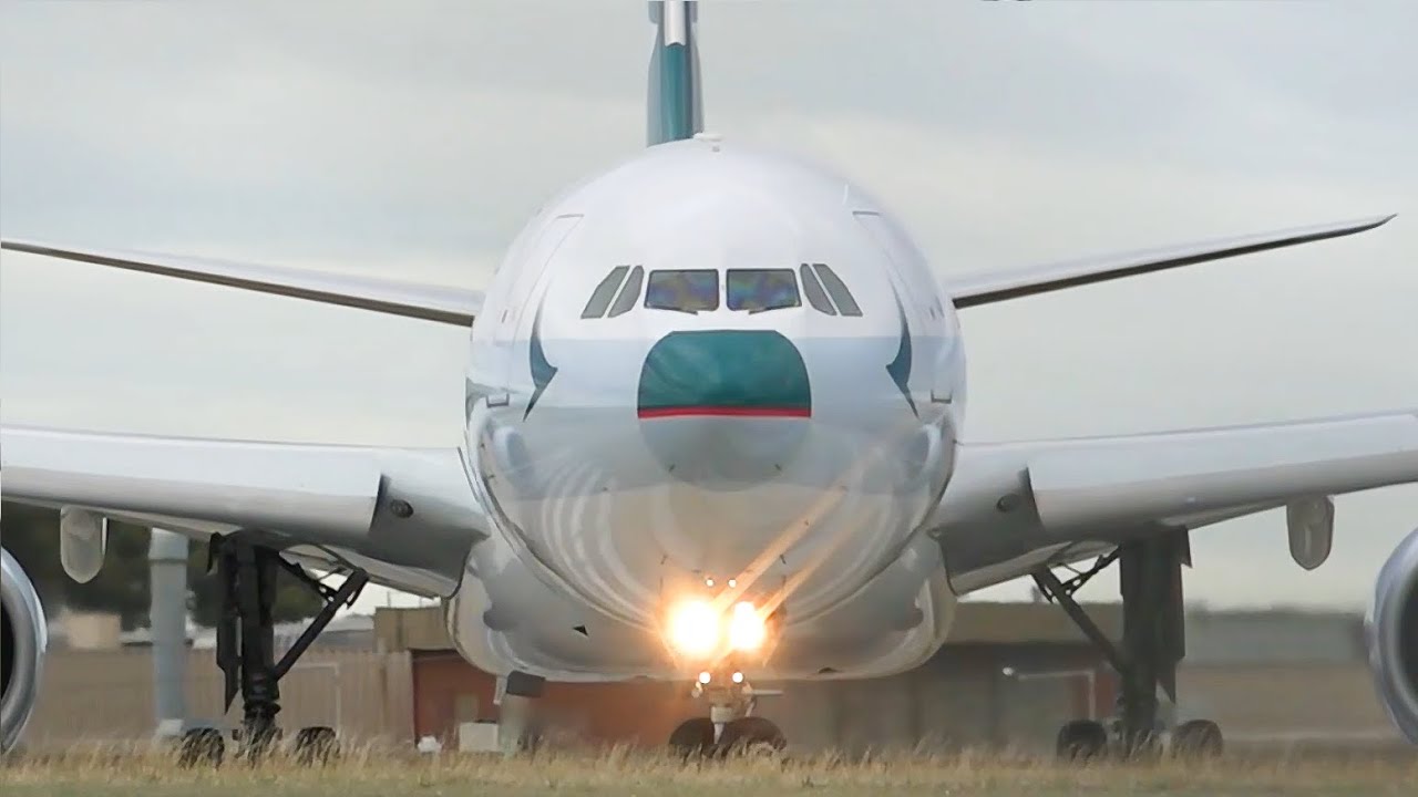 NEW LIVERY Cathay Pacific Airbus A330 300 Close Up 