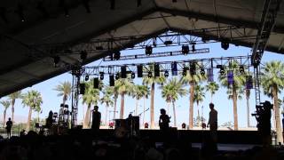 Polica &quot;Tiff&quot; Live with Justin Vernon