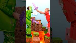 ¡Chica vs Creeper! Oliver Salva al Perrito