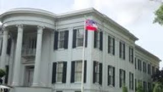 US state holds ceremony to retire former state flag