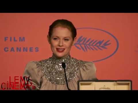 Emily Beecham  - La conférence de presse du palmarès du festival de Cannes