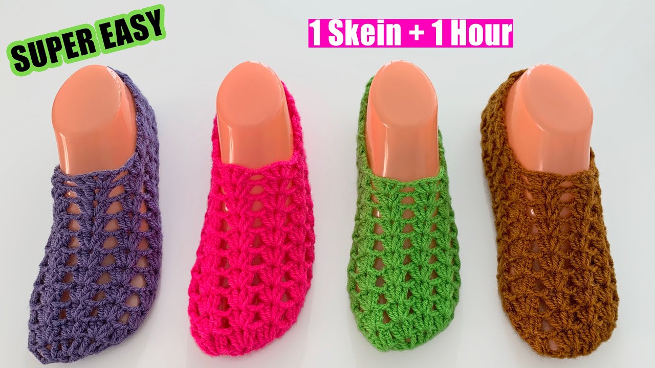 SUPER Easy Crochet Slippers ( Make Them In 1 Hour) - YouTube