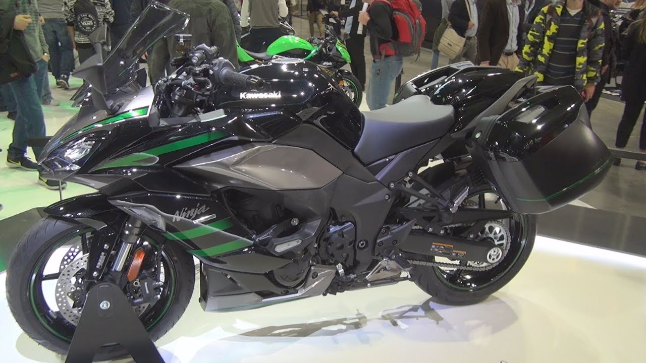 Kawasaki Ninja 1000SX Metallic Graphite Gray (2020) Exterior and