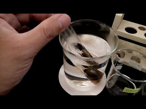 Video C6H12O6 AgNO3 (Glucose reacts with silver nitrate) - youtube