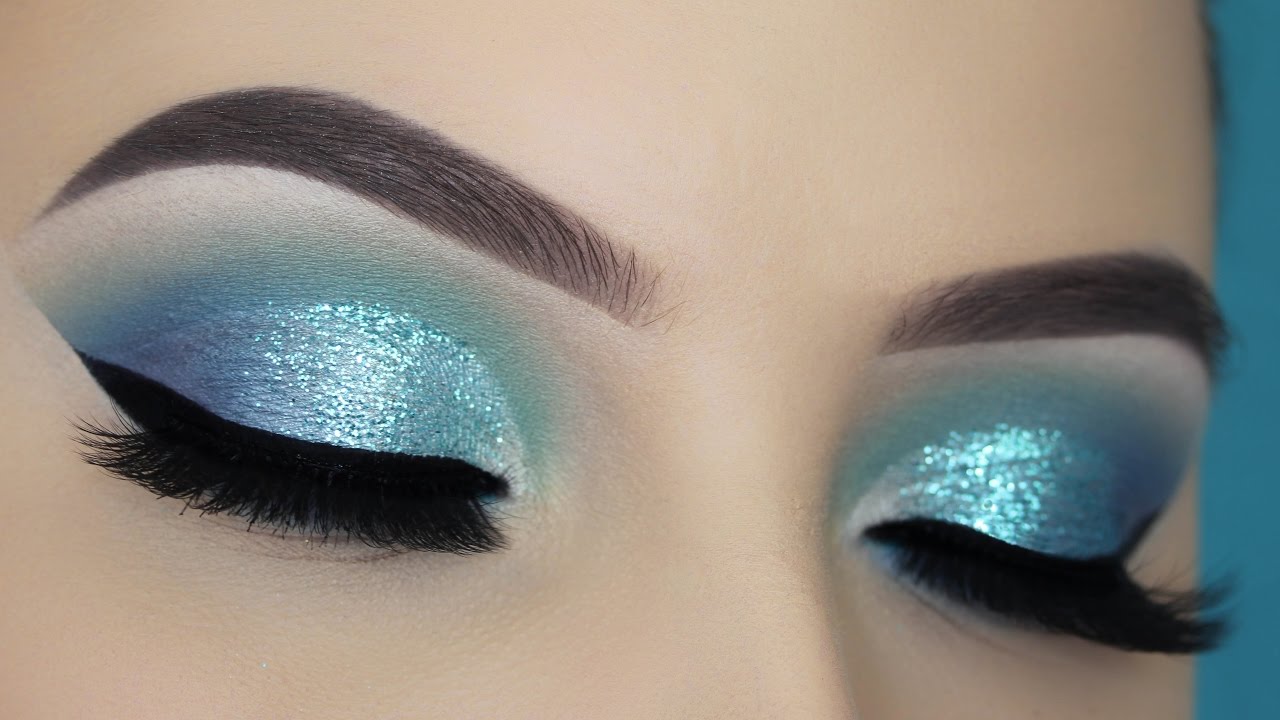 2. Blue Hair and Glitter Cut Crease Makeup Tutorial - wide 1