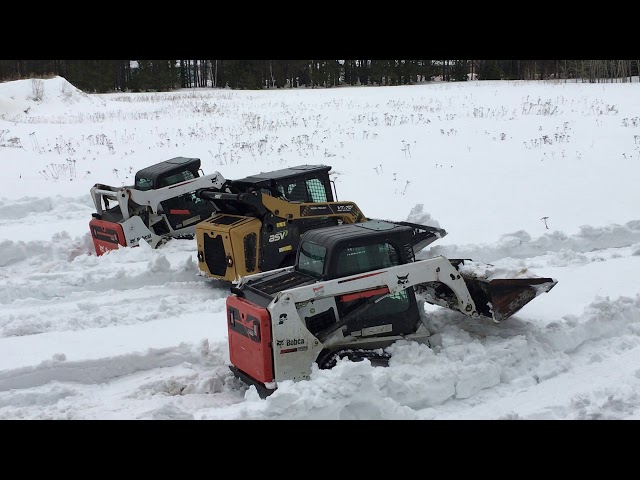 VT70 Bob T450 and T590 driving in snow class=