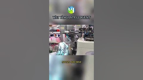 Intelligent Automatic linking socks machine