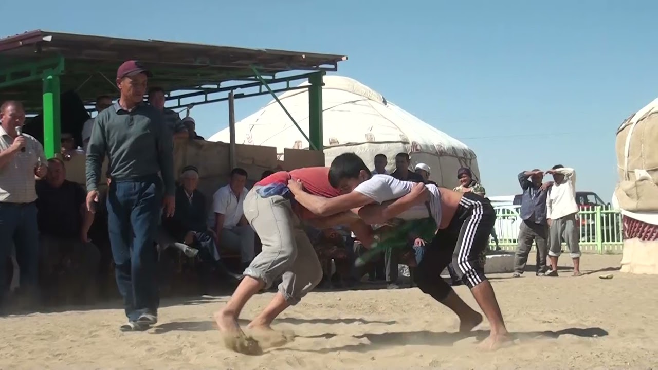 Учкудук Ұзынқұдық ауылы тойда  күрес