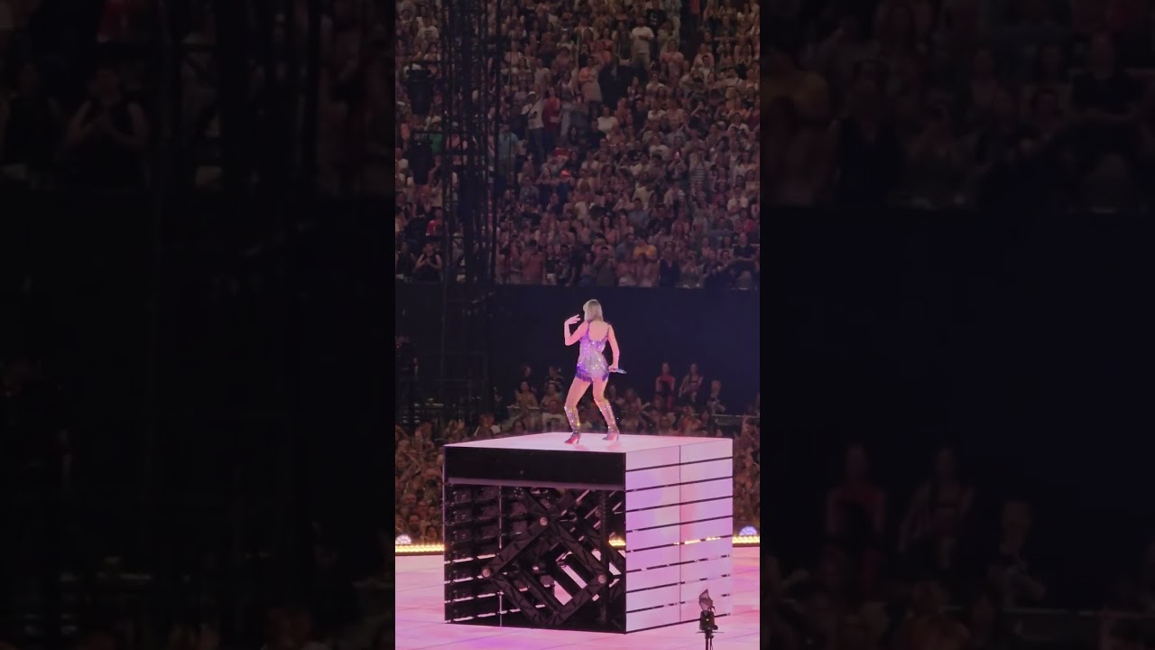 Taylor Swift - Cruel Summer live in Gelsenkirchen 19/7/24
