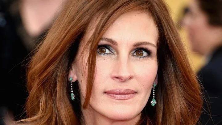 Julia Roberts' Love Triangle With Kiefer Sutherlan...