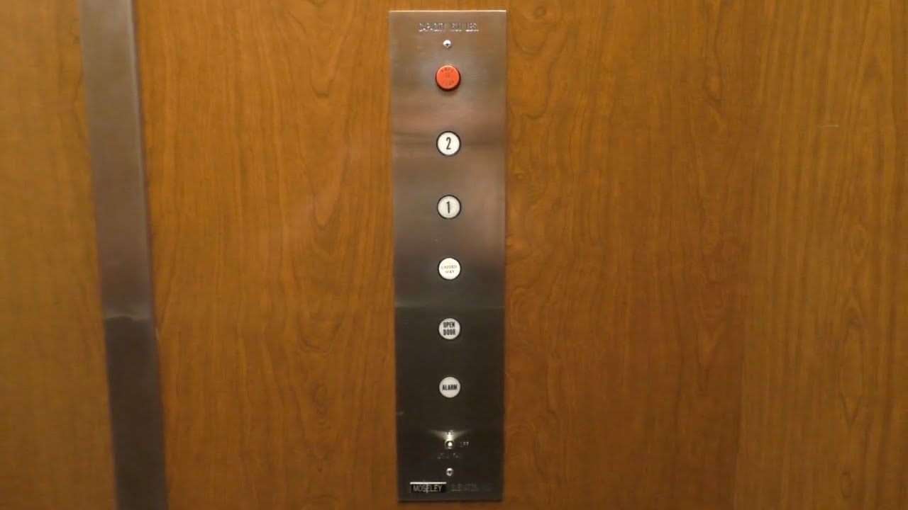 Plunger Hydraulic Elevator at Huntington Bank in Ashland, OH YouTube