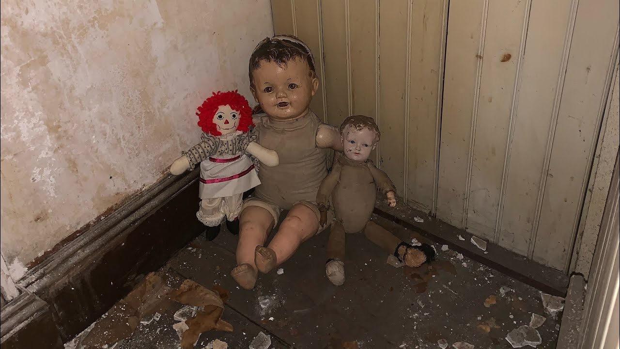 Haunted White Hill Mansion in Fieldsboro NJ * SHOCKING!! * as seen on ghost hunters