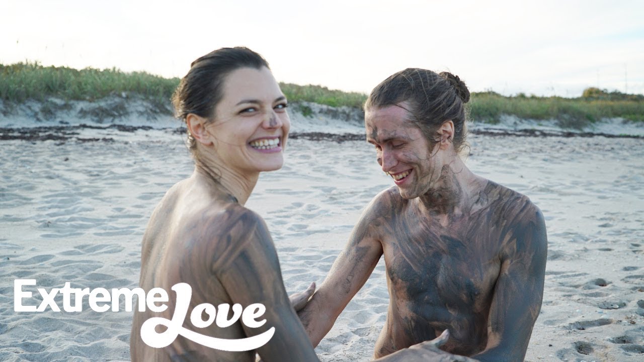 Couple Have Sexual Relationship With Nature | EXTREME LOVE