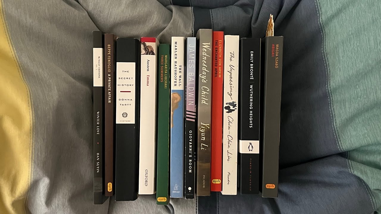 simple pleasures: reading plans, book haul, tea time, vinyl collection