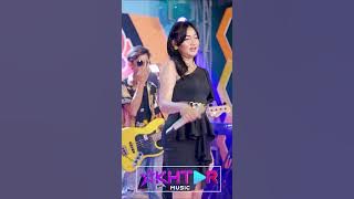 Senyum - Senyum Dulu,Senyum Dari Jauh,Kalau Dia Senyum Tandanya Hatinya Mau
