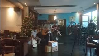 Daun Reborn - Bukan Raja dan Dewa