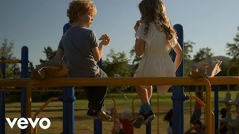 Taylor Swift - Everything Has Changed Feat. Ed Sheeran (Taylor