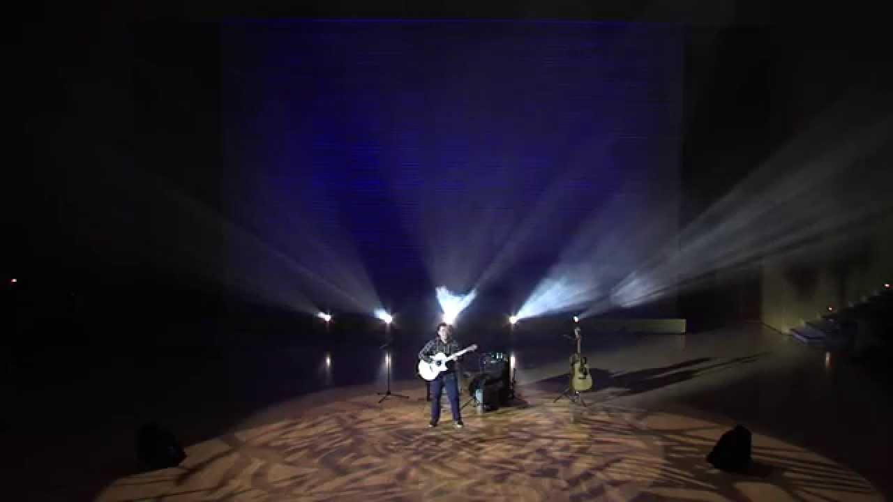 guitarist on agt Fingerstyle Live 結他演奏 - 祢是彌賽亞 by Jacky Lau