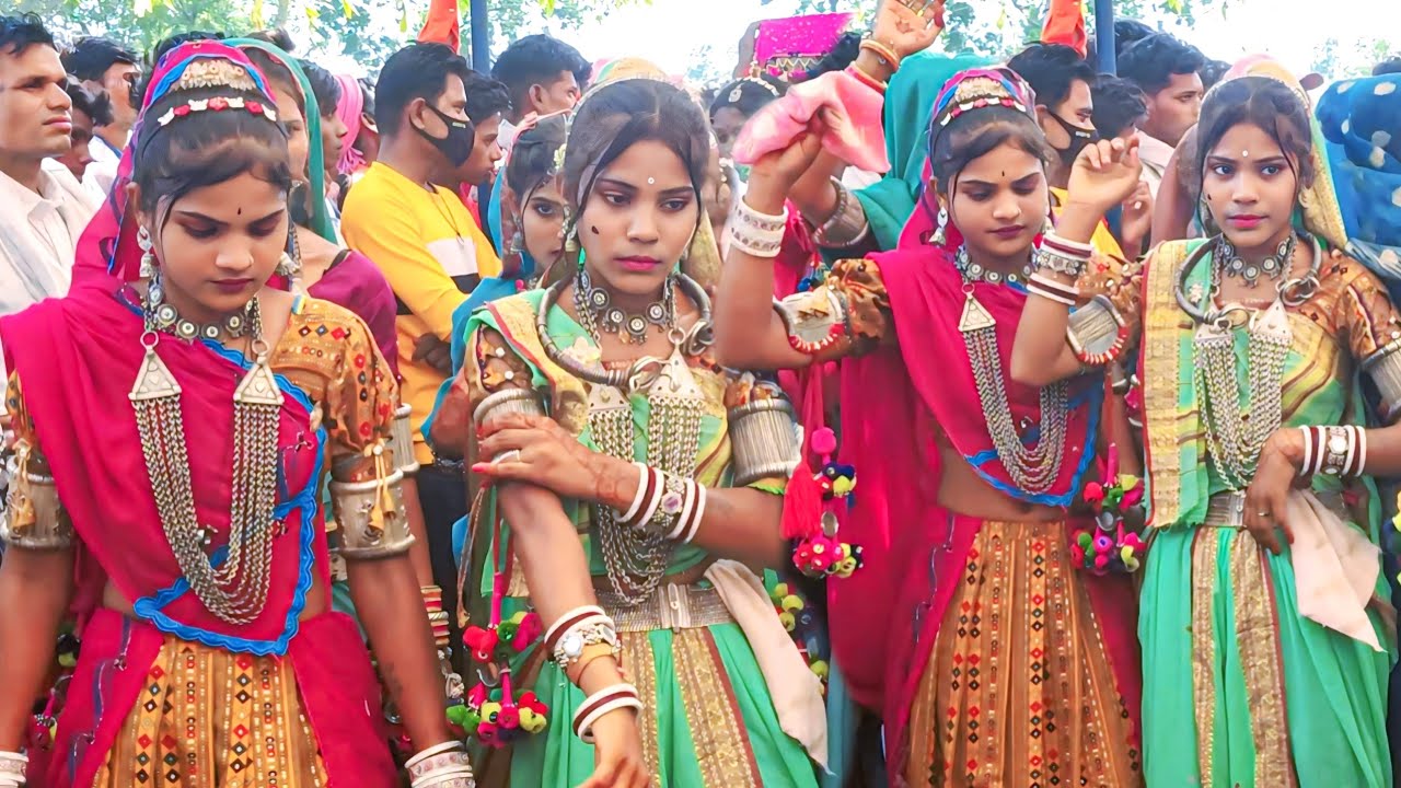 टमाटर जसी राती राती जुवानाय गाल पर मेकप || Aadivasi chhak shadi video || Aadivasi chhak 2026 Chaak