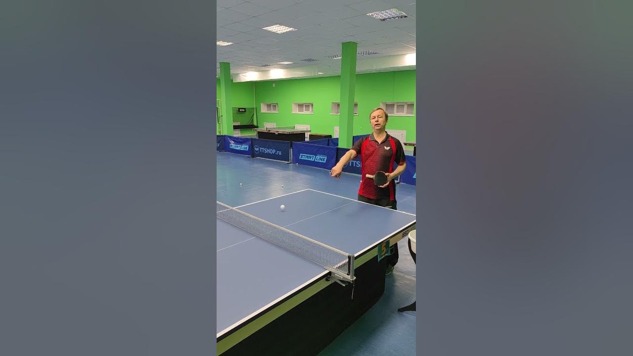 Первый квадрат в теннисе подача