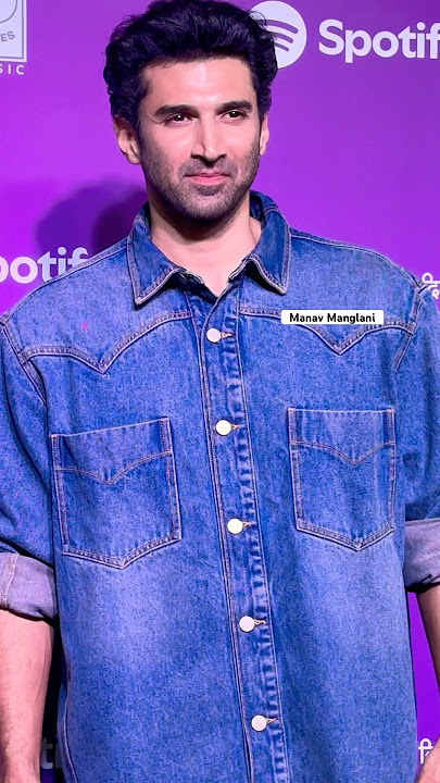 #AdityaRoyKapur is giving us major heartthrob vibes!❤️