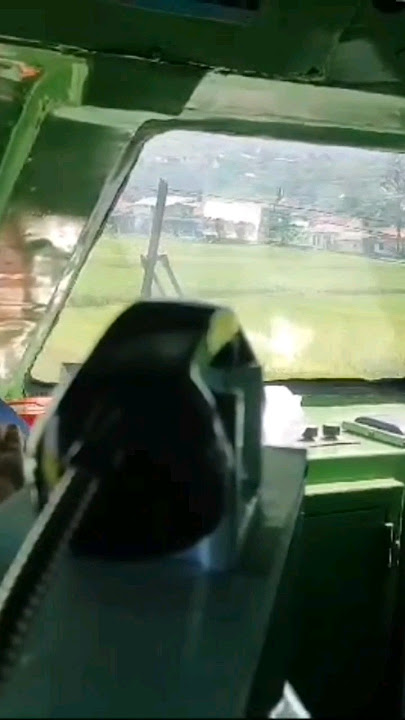 CABRIDE Lokomotif CC 203 Melintasi Pesawahan Hijau Daop 2 Bandung ! #shorts #keretaapi