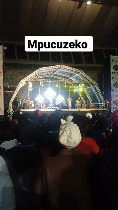 Gadla Nxumalo ku Mpucuzeko