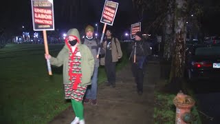 Fred Meyer and QFC employees begin striking over 'unfair labor practice'