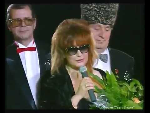 Video: Alla Pugacheva Mostró Selfie De Año Nuevo Sin Maquillaje