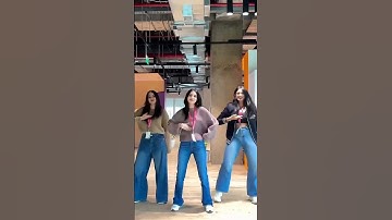 Shanivar Raati Dance Video Khyati Sahdev #ytshorts Trending Bollywood #nocopyrightsong#trendy