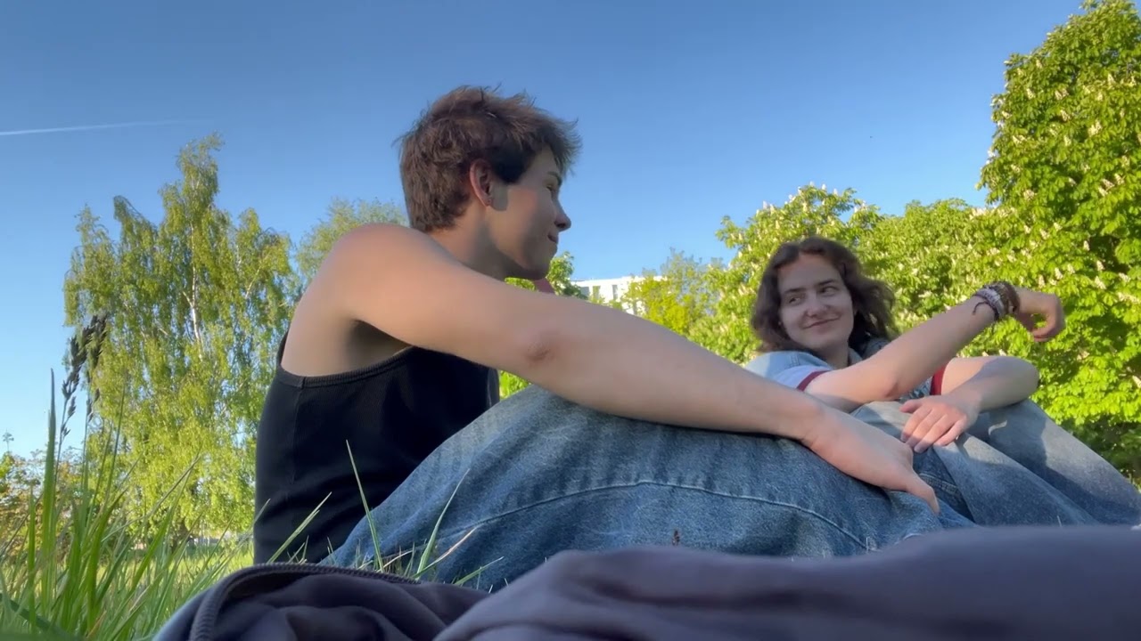 Film 01. Cykl 2. KAPSUŁA CZASU@Redakcja 3D (4 LO z OMS w Gdańsku - 2024/25)