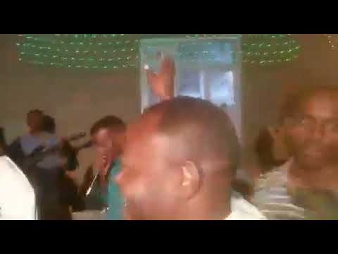 الفنان مجتبى بشير