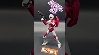 3 Minute Reviews #transformers #blokees #galaxyversion #vol9 #autobots #arcee #tftm #blindbox