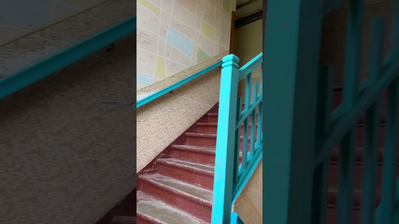 Voranstrich Geländer, die Farbe ist nicht satt genug, ob sie bleibt?